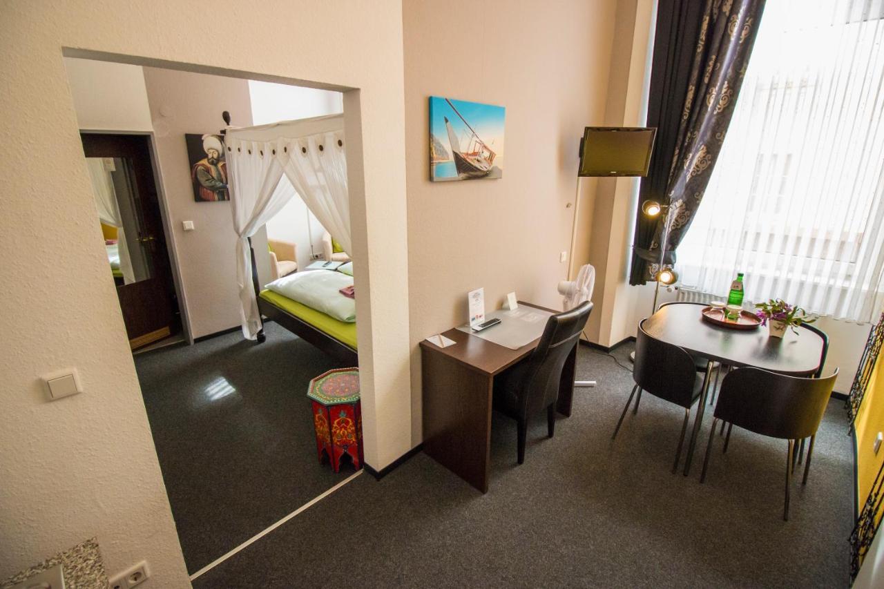 Aparthotel Am Muenzplatz Koblenz  Bagian luar foto