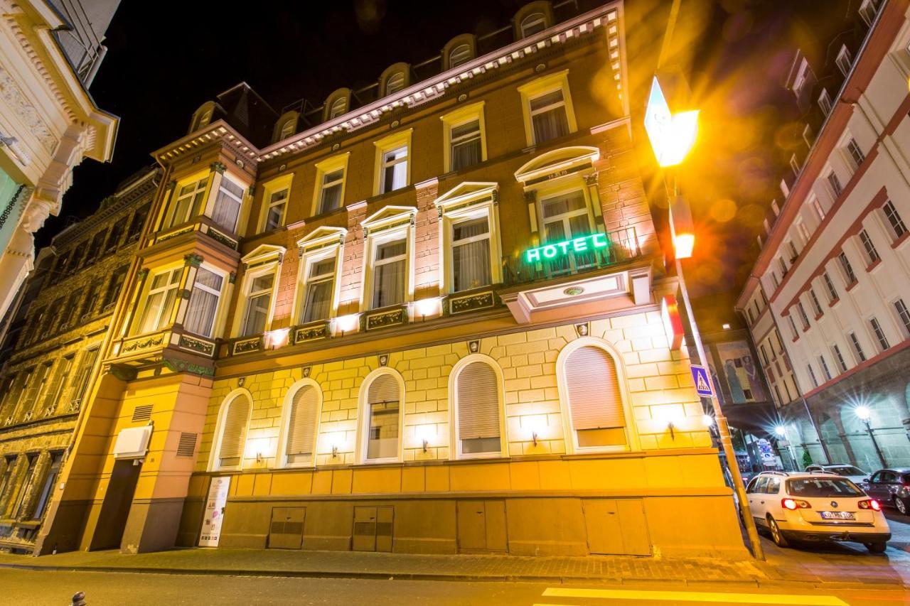 Aparthotel Am Muenzplatz Koblenz  Bagian luar foto